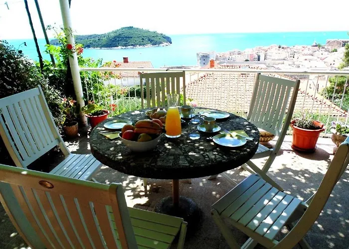 Rose 1 * Ντουμπρόβνικ